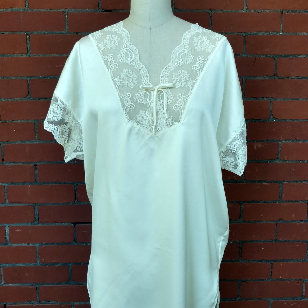 Vintage 1970s Romantic Silky Pajama Tunic Cinema Etoile Small
